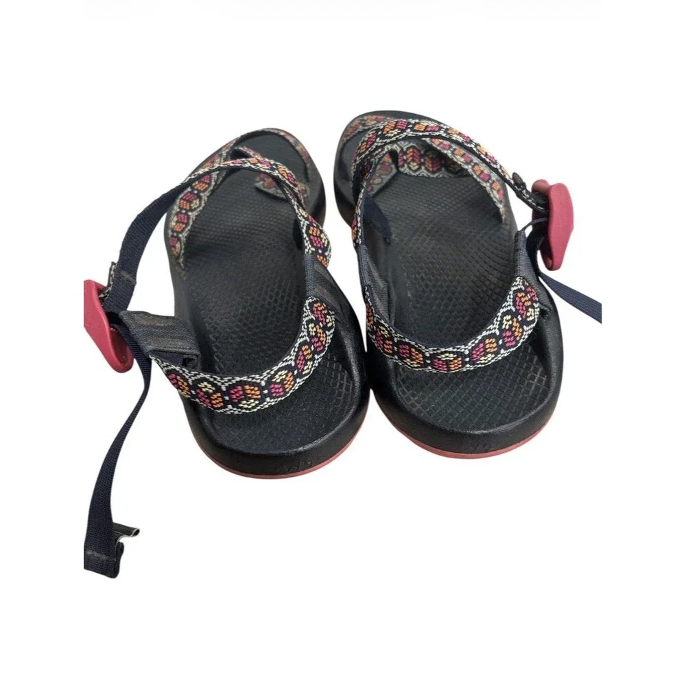 Chaco Women's Z/2 Adjustable Strap Classic Sandal Size 9 Geometric Pink